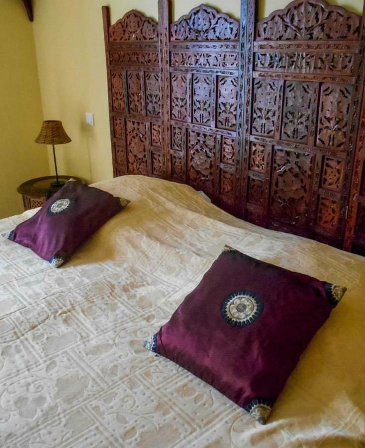 Chambres D'Hotes Le Peyroux Montcel  Eksteriør bilde
